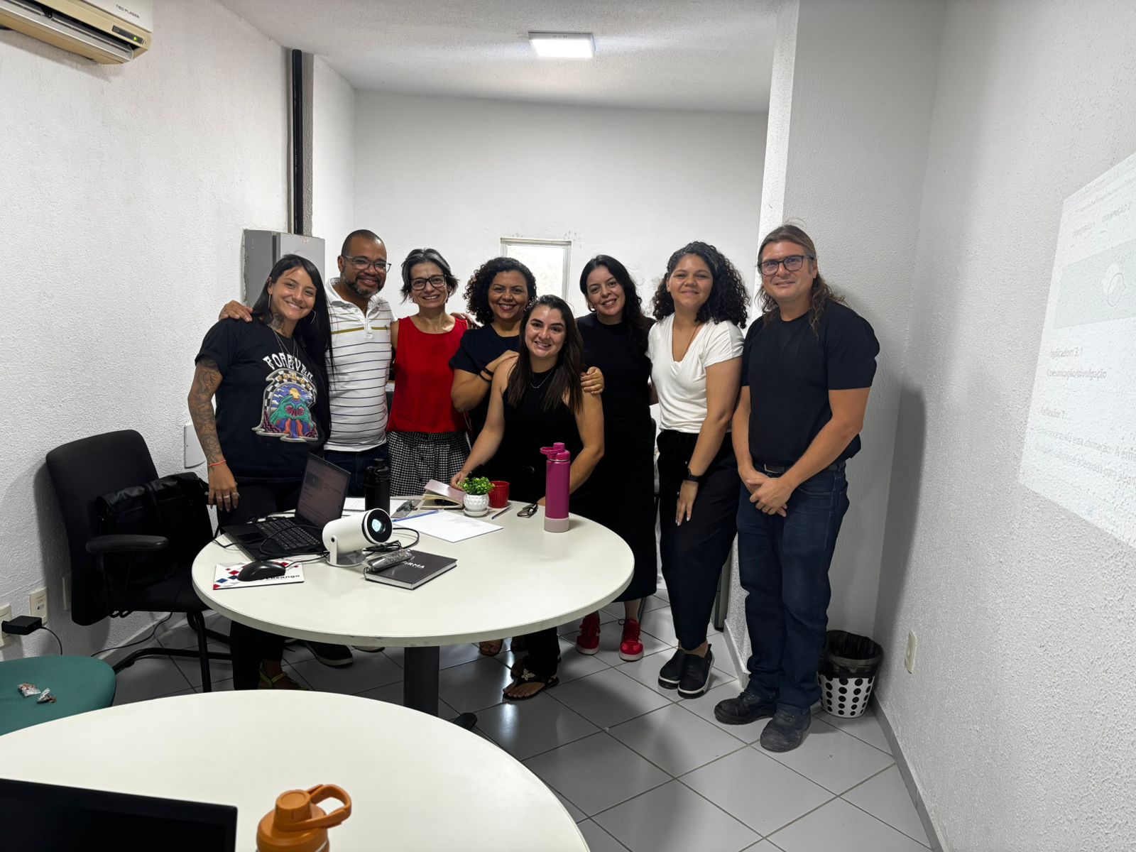 Featured image for “Teatro Carlos Câmara é o 27º equipamento cultural a receber a aplicação do Guia Inclua da Cultura”